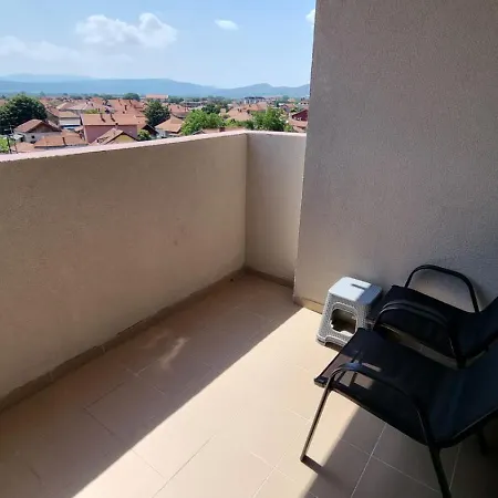 Lejlighed Luksuzni Ema