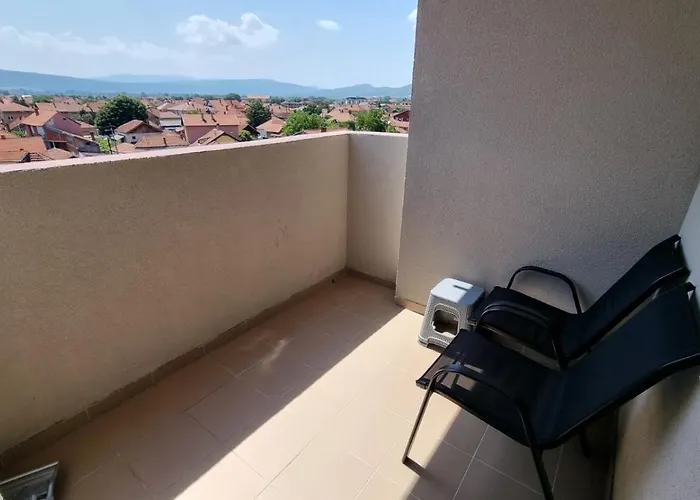 Apartment Luksuzni Ema