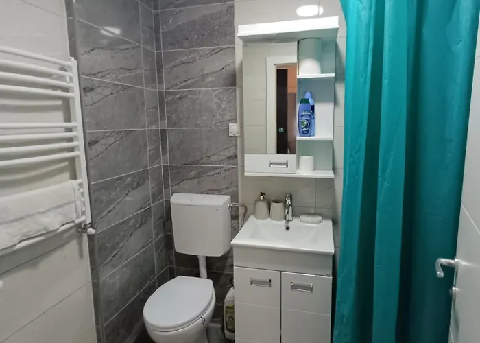 Luksuzni Ema * Pirot